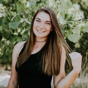 Meet your Posher, Nicole